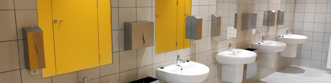 Toalety szkolne standardy projektowania wyposażenia 