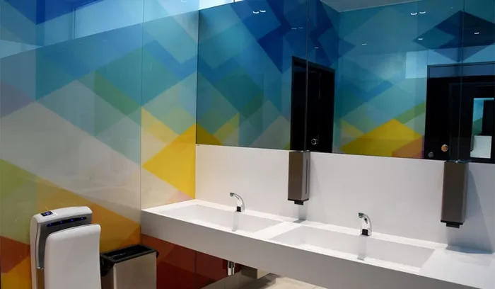 Toilets and their equipment at mass events