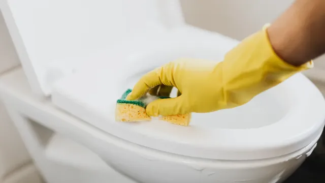 Najlepsze praktyki w sprzątaniu i utrzymaniu w czystości toalet publicznych